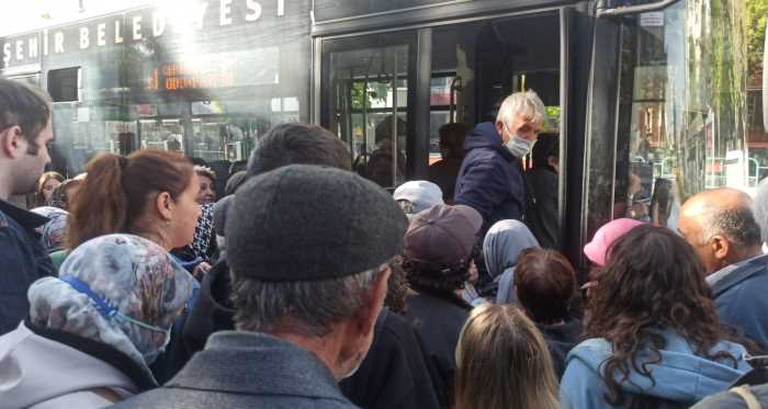 Alibeyköy Aksaray minibüs hattı kapatıldığı için vatandaşlar mağdur oldu