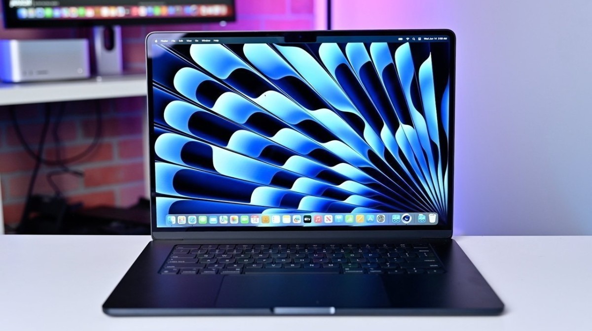 2025 M4 MacBook Air görücüye çıktı